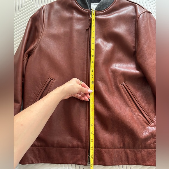 Taylor Stitch leather bomber jacket - Picture 6 of 13